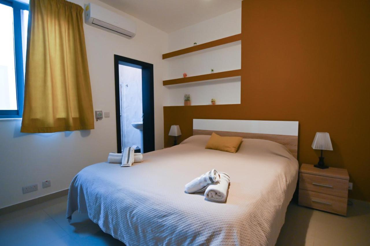 Anici Crt Penthouse 4 - With Private Rooftop Pool * Victoria